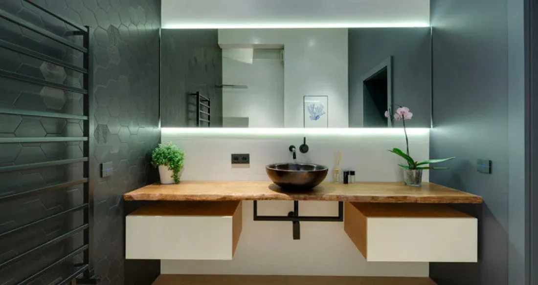 The Comprehensive Guide to Backlit Mirrors