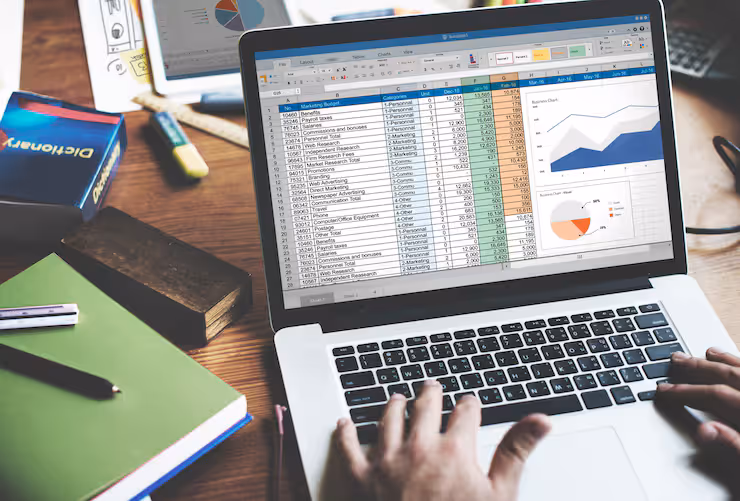Mastering Microsoft Excel: A Clear and Practical Guide for Everyone