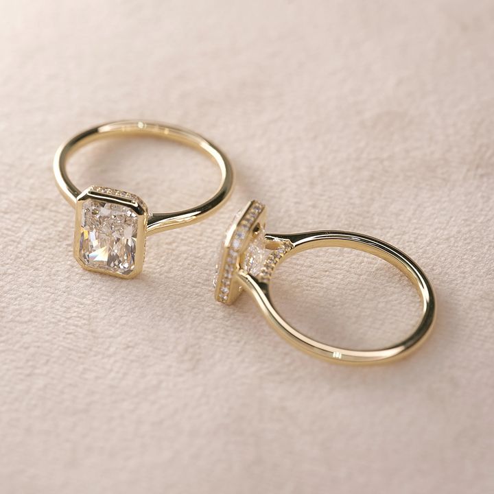 Explore Bezel Settings: Overview, Facts & Styling Advice